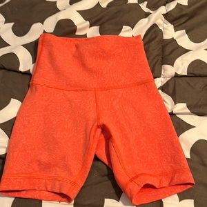 Lululemon Wunder Train HR Short 6” orange size 0
